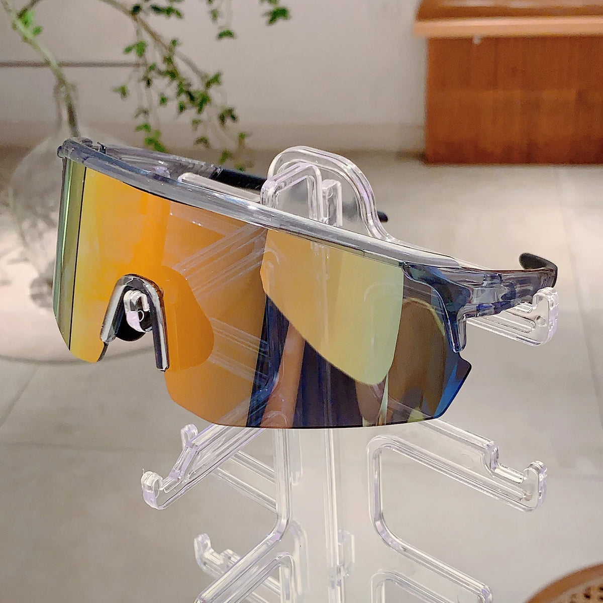 Oversized Racer Sunglasses With Sculpted Mirror Lens